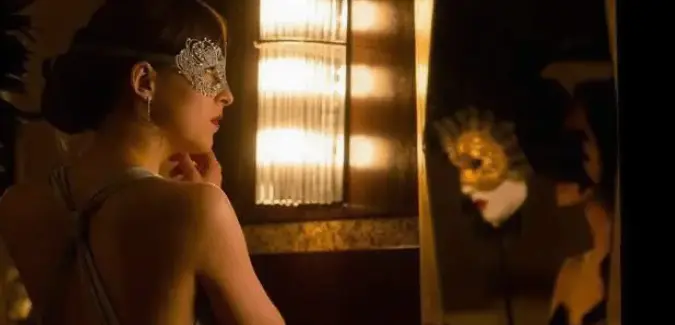 西浆与仲糸䦴：找常子孩处的看点
